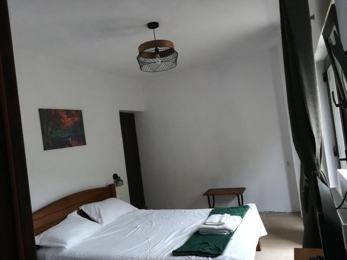 Apartamento Casa Colt De Rai Ogradina Habitación foto